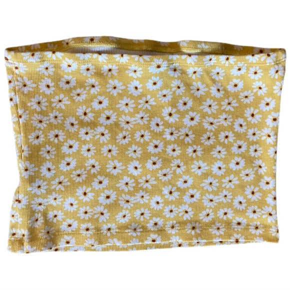 5/$30 Ditsy daisy yellow cropped tube top size medium summer - Picture 2 of 4